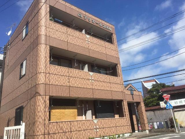 小田原市扇町のマンションの建物外観