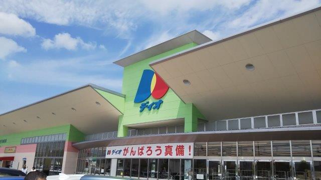 【倉敷市真備町川辺のアパートのスーパー】