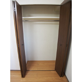 収納　クローゼット