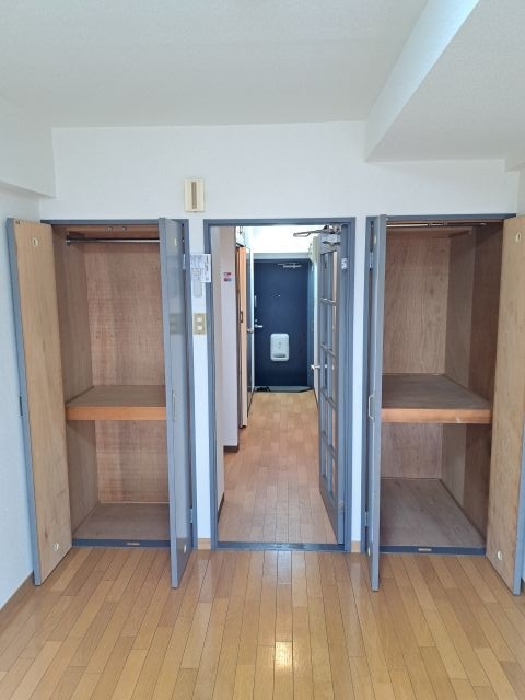 収納　洋室収納