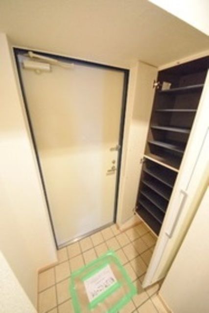 玄関　★見学希望等はタウンハウジング中央林間店までお気軽に♪★