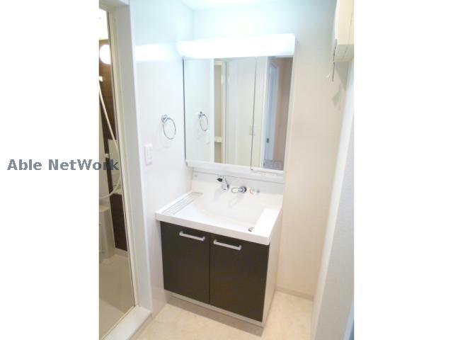 洗面設備　他の号室の写真です