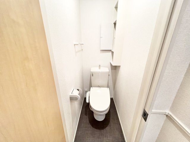 トイレ　※別部屋参考写真
