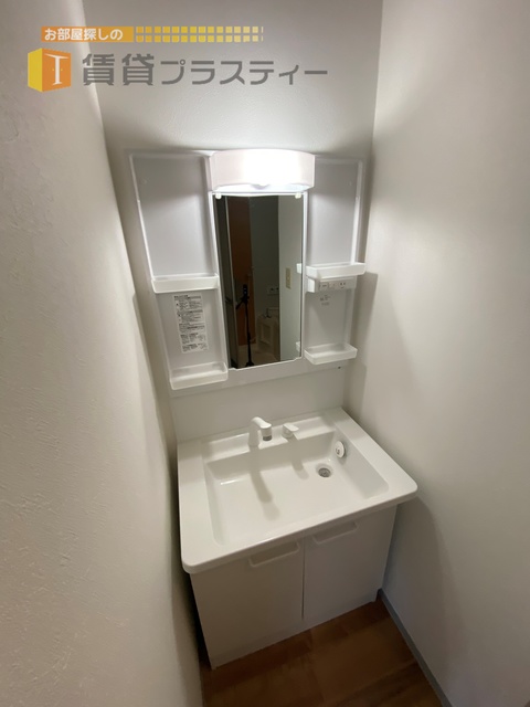 洗面設備　独立洗面台は嬉しい。