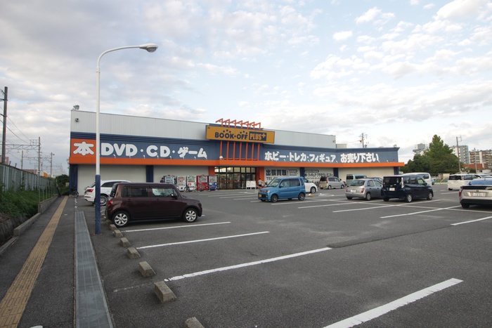 その他　ブックオフ（その他）まで750m