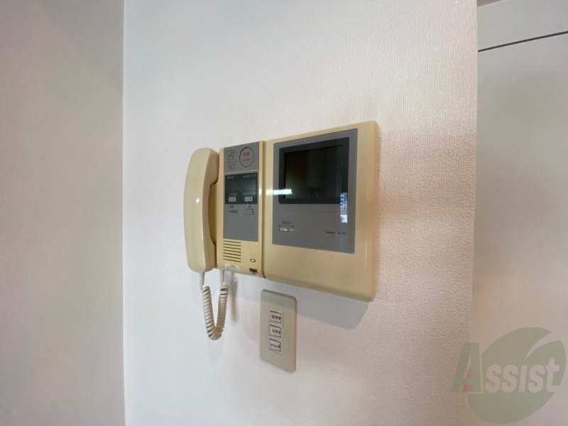 セキュリティ　インターホンは通話ができるので急な訪問があっても安心です。