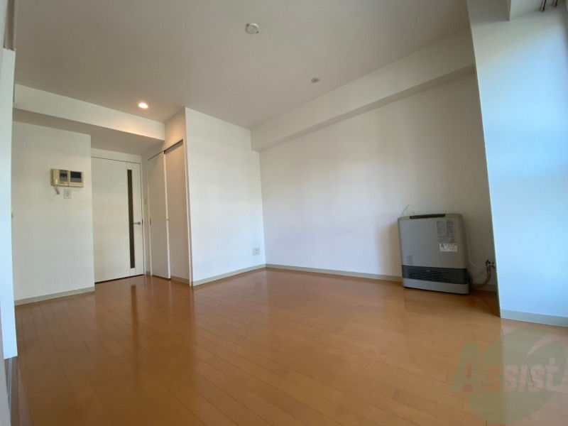 居室・リビング　広くてキレイなお部屋が広がっていて、充実した生活が送れそう。