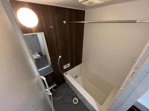 バス・シャワールーム　バス