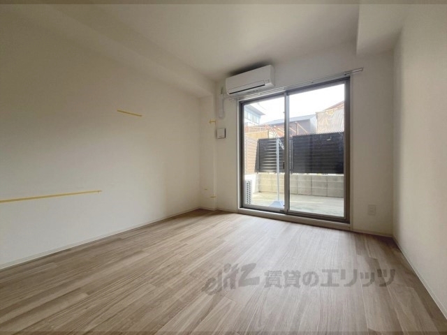 居室・リビング　洋室