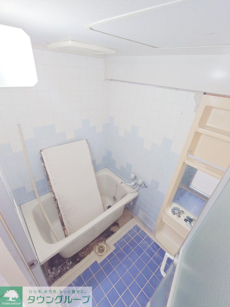 バス・シャワールーム　同物件別部屋写真