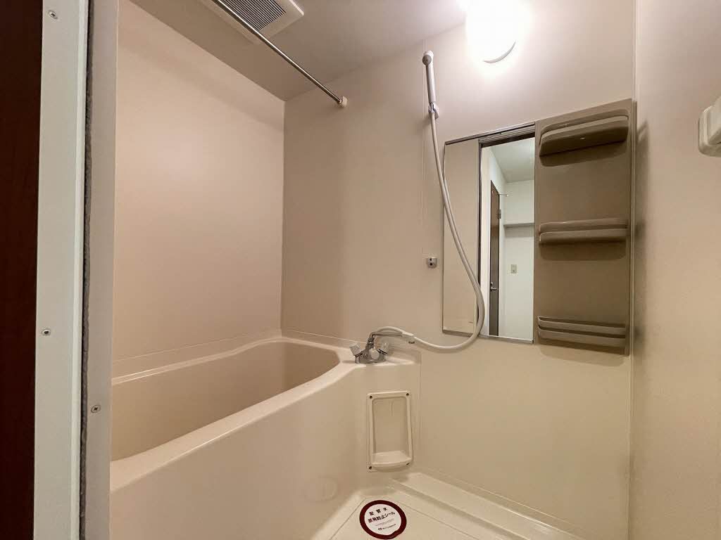 バス・シャワールーム　浴室