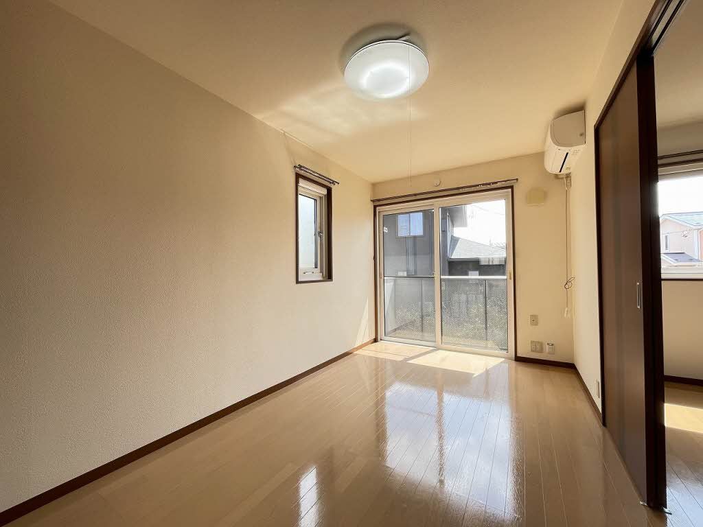 居室・リビング　洋室