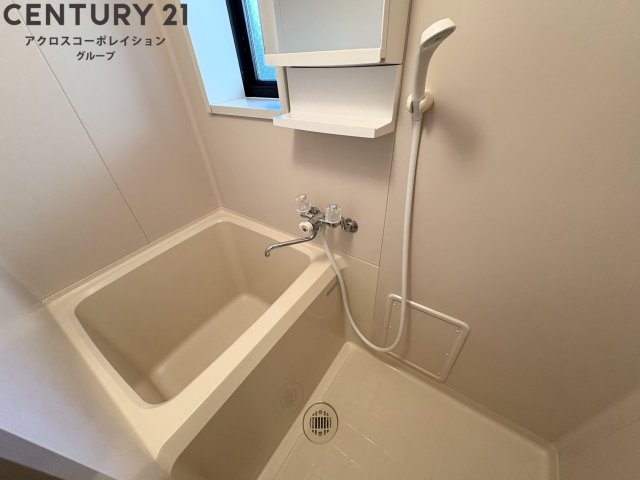 バス・シャワールーム　バストイレセパレートタイプの浴室です！