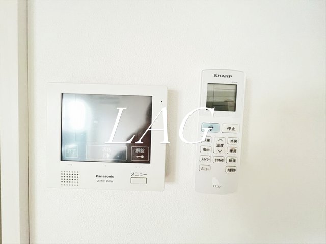 セキュリティ　モニター付きインターホンです。