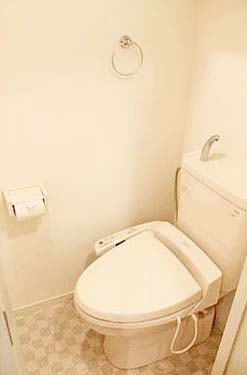 トイレ　★温水洗浄便座★