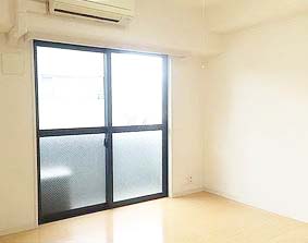 居室・リビング　★広々居室スペース★