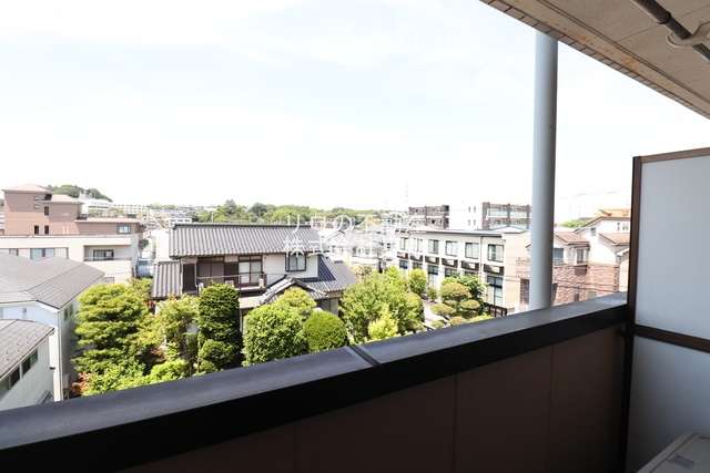 眺望　圧迫感がないので暮らしやすいお部屋です！