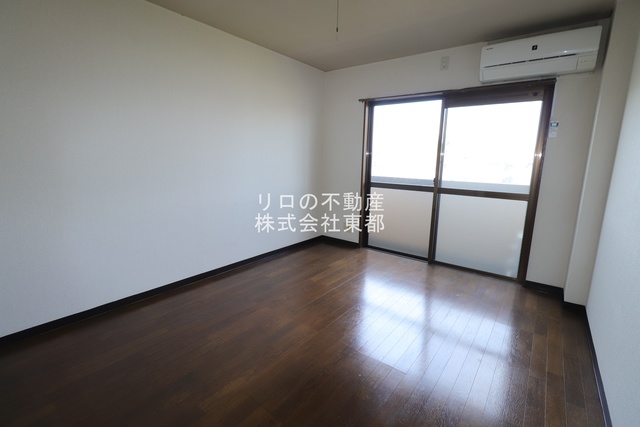 居室・リビング　明るい雰囲気で暮らしやすい！優しい質感の室内がオススメ☆