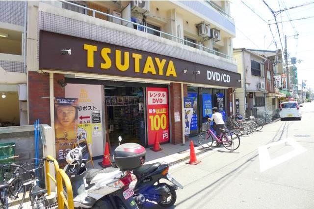 レンタルビデオ　TSUTAYA桃谷店（レンタルビデオ）まで288m