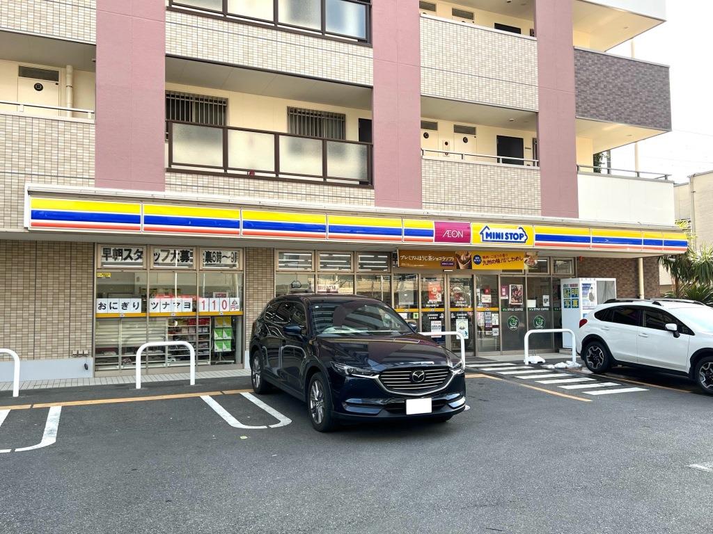 コンビニ　ミニストップ 東松戸駅東口店（コンビニ）まで190m
