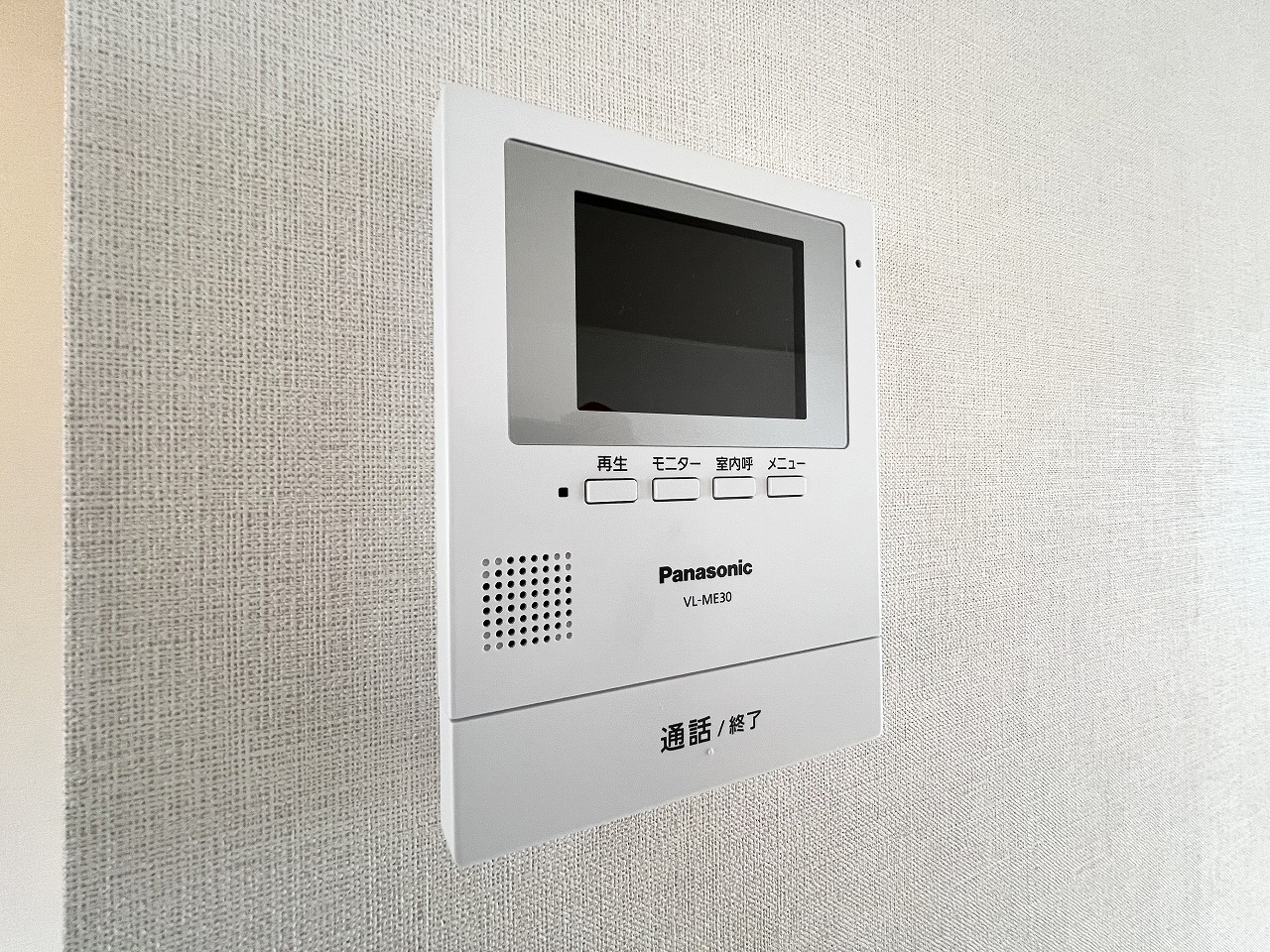 セキュリティ　写真は101のものなので壁・床・建具の色味が異なる可能性あり
