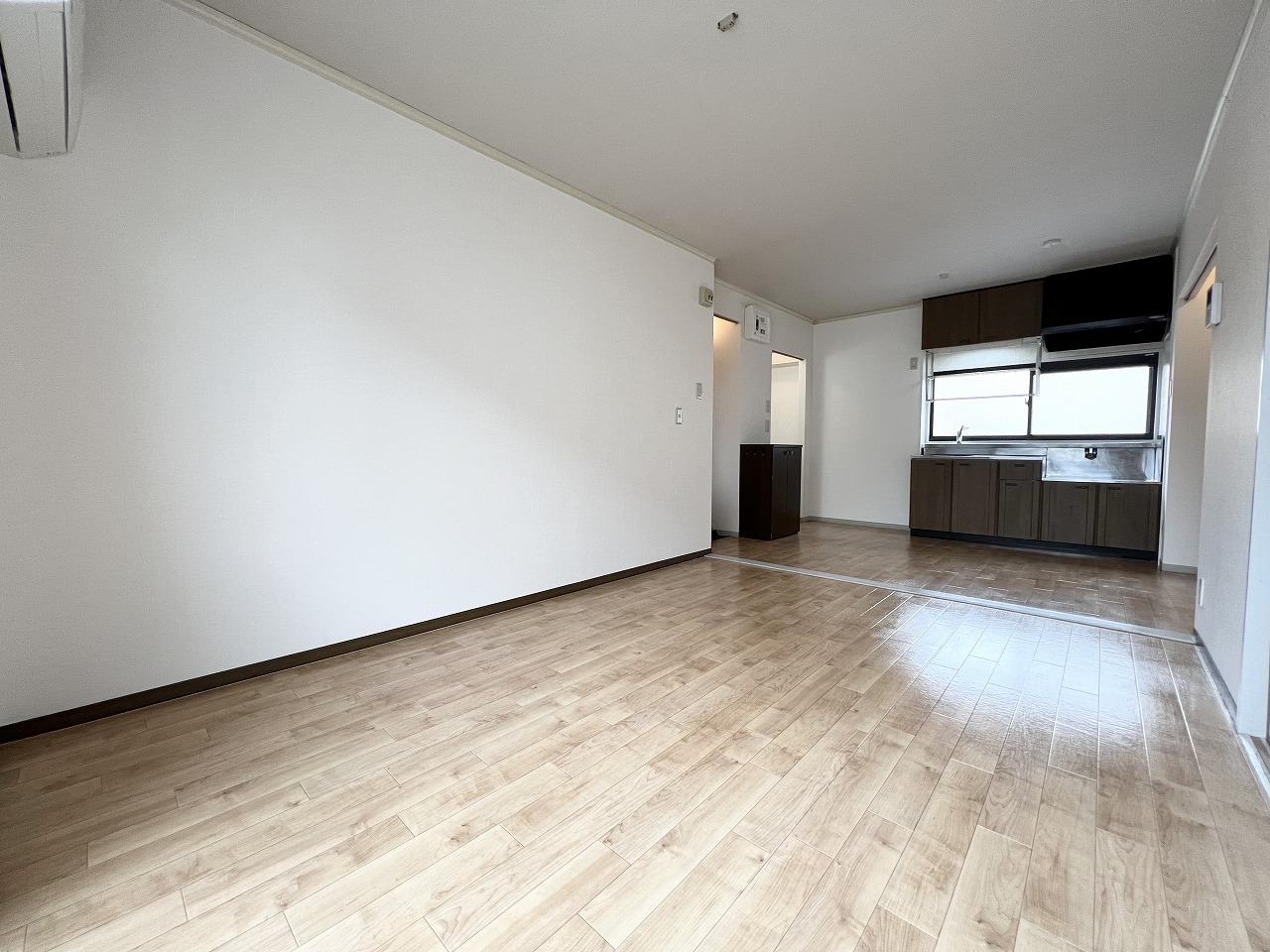その他　写真は101のものなので壁・床・建具の色味が異なる可能性あり