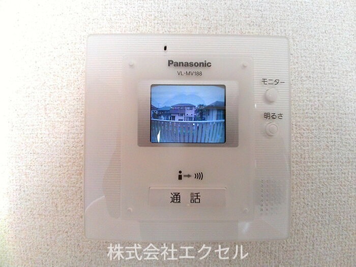 セキュリティ　モニター付きインターホンです。