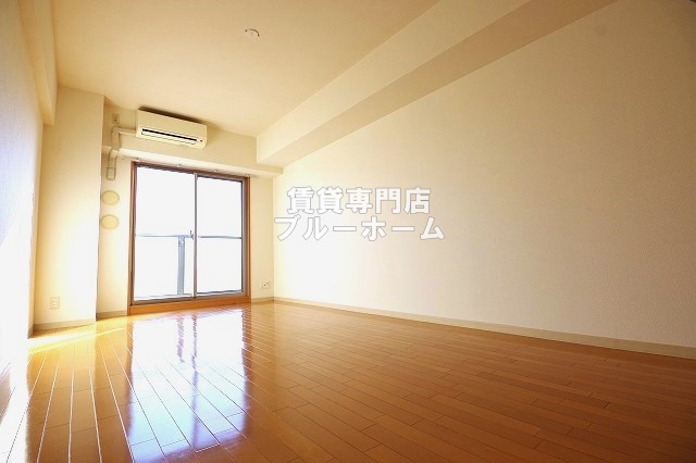 その他部屋・スペース　お部屋とても明るいです！