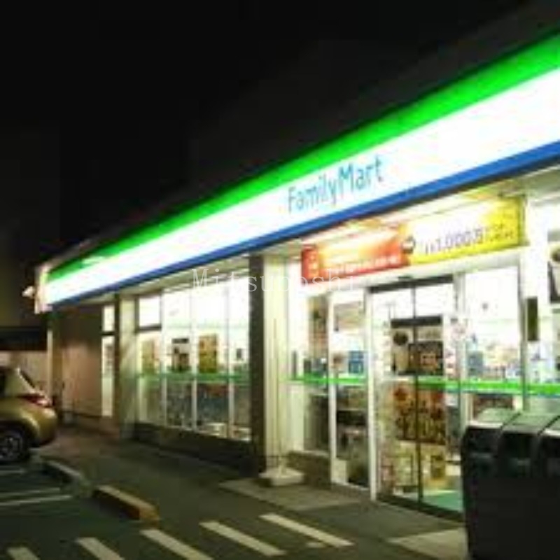 コンビニ　ファミリーマート阿佐谷北六丁目店（コンビニ）まで374m