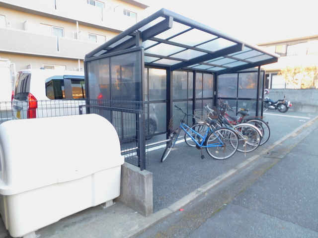 ＪＲ東海道本線 沼津駅 バス乗車時間：10分 最寄りバス停で下車 徒歩2分 3階建 築20年の外観写真