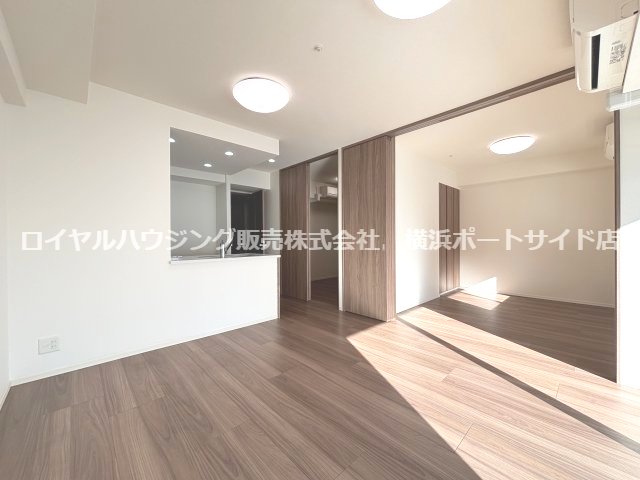 居室・リビング　※同タイプの室内写真になります。