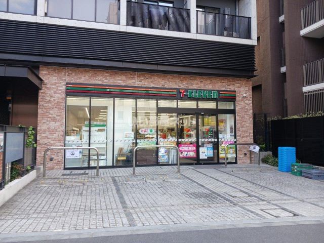 コンビニ　セブン-イレブン 渋谷恵比寿3丁目店（コンビニ）まで394m