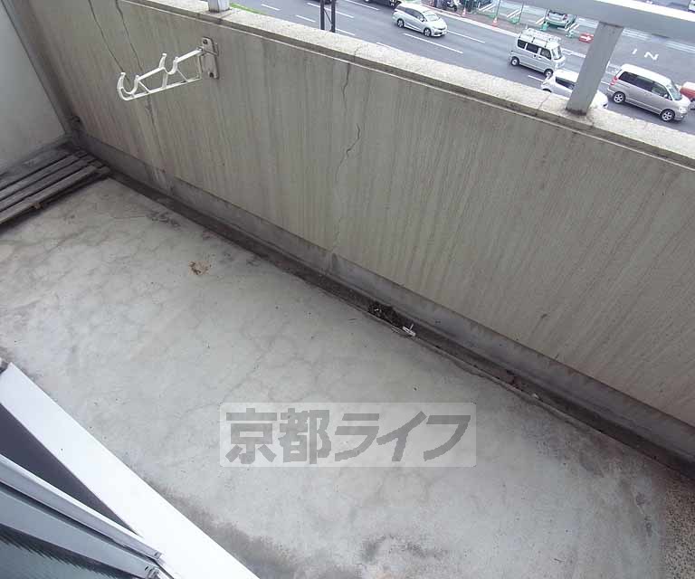 バルコニー　日当たり良好です。