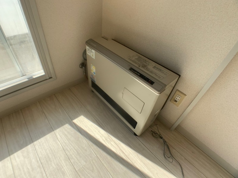その他設備　ガス暖房です。寒い冬もこれで乗り切りましょう！