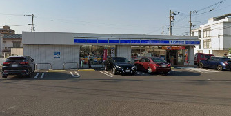 コンビニ　ローソン 高松木太町7区店（コンビニ）まで335m