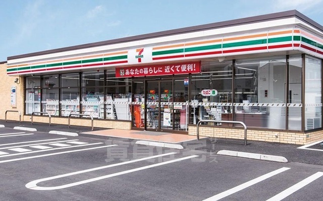 コンビニ　セブンイレブン　三鷹駅南通り店（コンビニ）まで241m