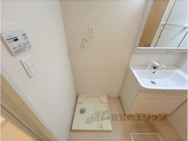 その他部屋・スペース　洗濯機置場