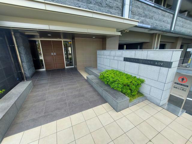 エントランス　エントランス部分