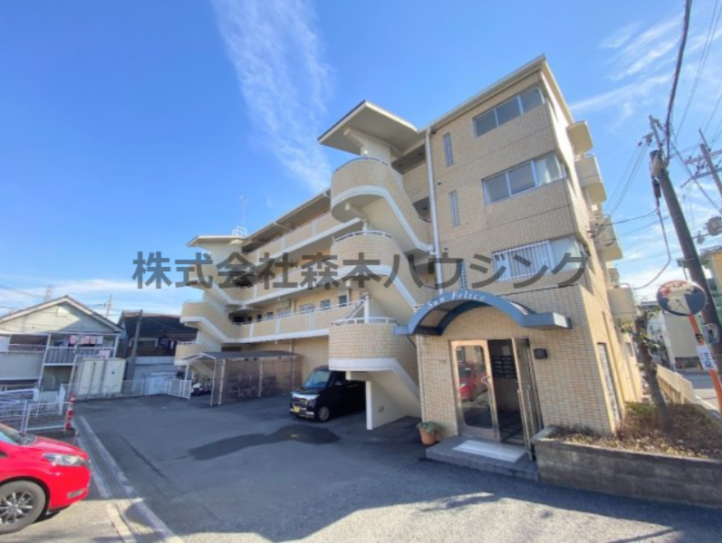 建物外観　外はこのようになっています
