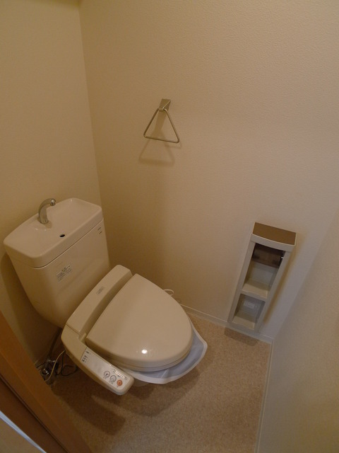 シャーメゾンアメニティのトイレ写真