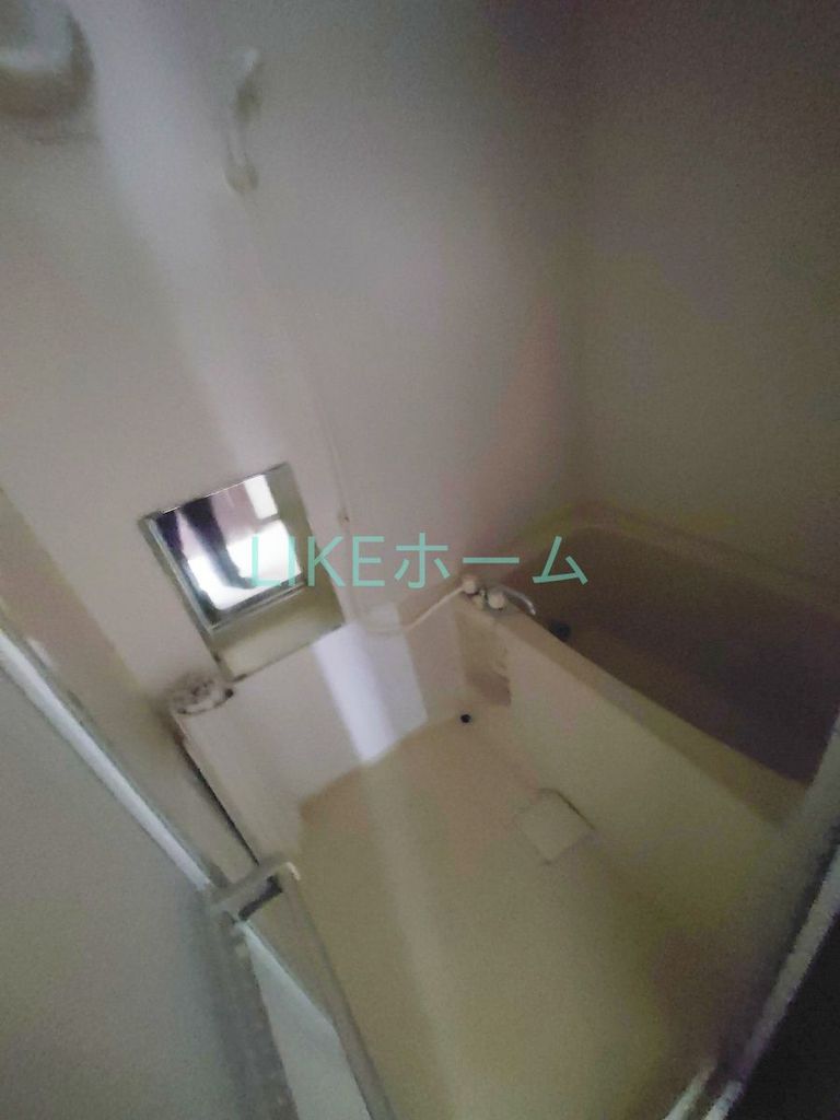 バス・シャワールーム　バルコニー