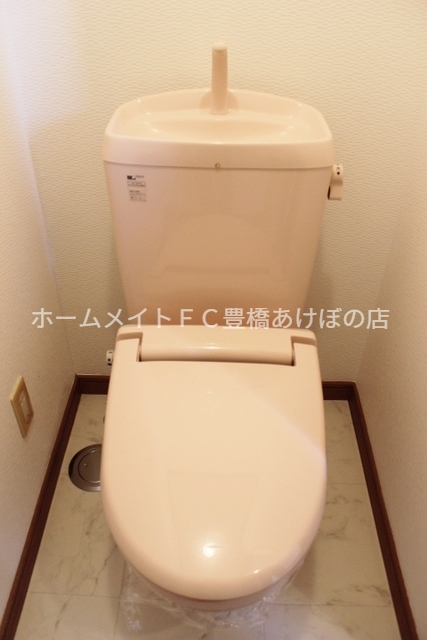 アリスト・ヴィラK B棟のトイレ写真