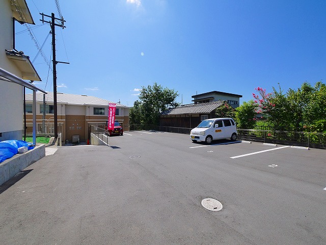 駐車場　駐車スペースもあります