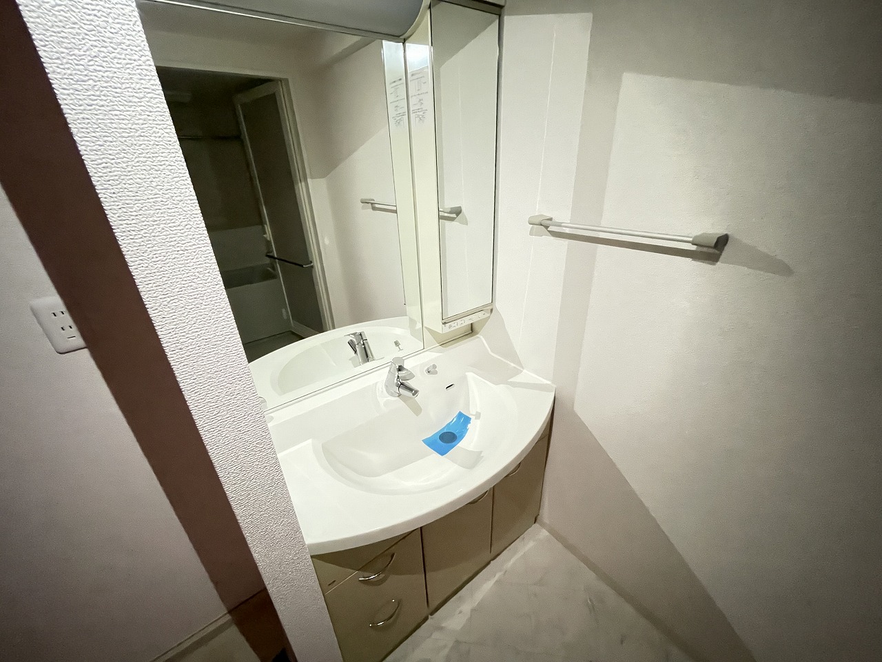 洗面設備　独立洗面台