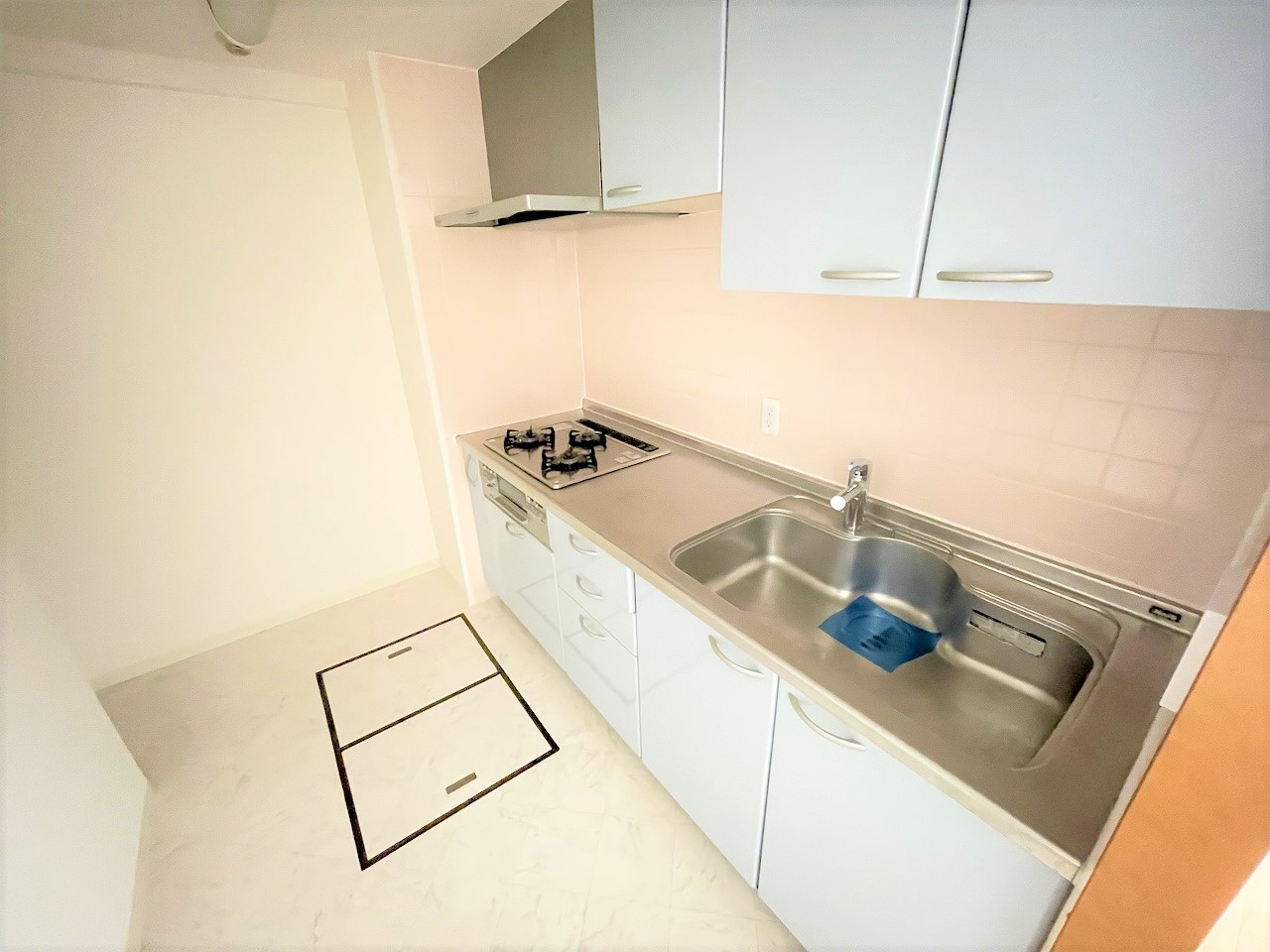 キッチン　システムキッチン