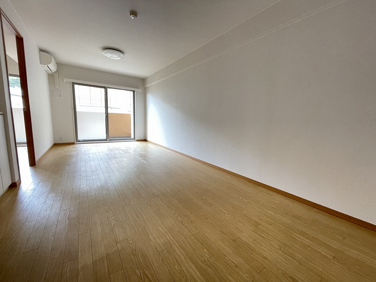 居室・リビング　リビング