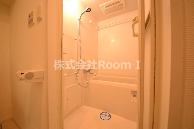 バス・シャワールーム　きれいなお風呂です