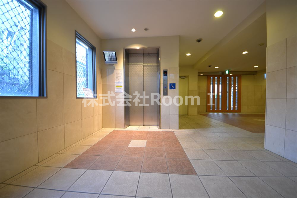 ロビー　ゆとりのあるロビーです