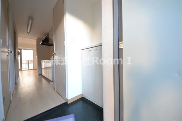 玄関　シンプルで使いやすい玄関です