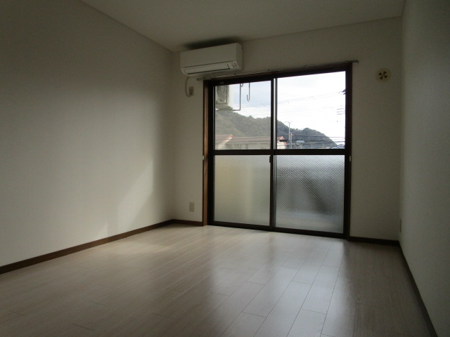 居室・リビング　洋室７．５帖